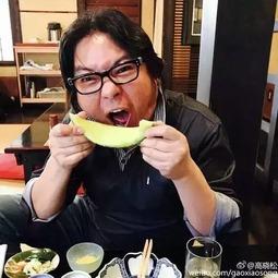 娱乐吃瓜自拍,明星吃瓜自拍背后的故事 第1张 娱乐吃瓜自拍,明星吃瓜自拍背后的故事 第1张